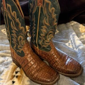 Boulet Women’s Cayman Leather Western Boots with Green Shaft